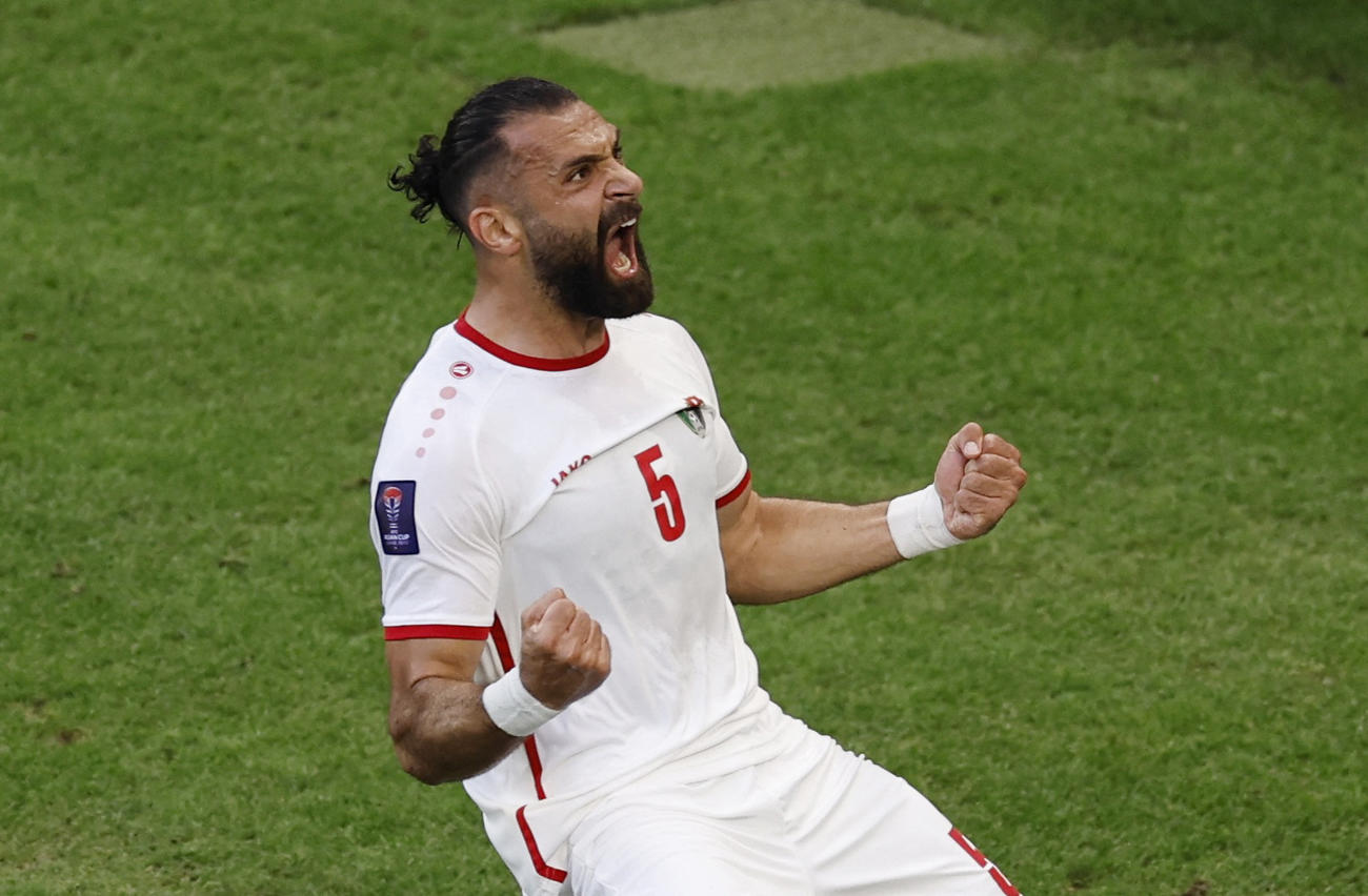 同点に追いついたヨルダン代表ヤザン・アボ・アラーラブは歓喜する（ロイター）