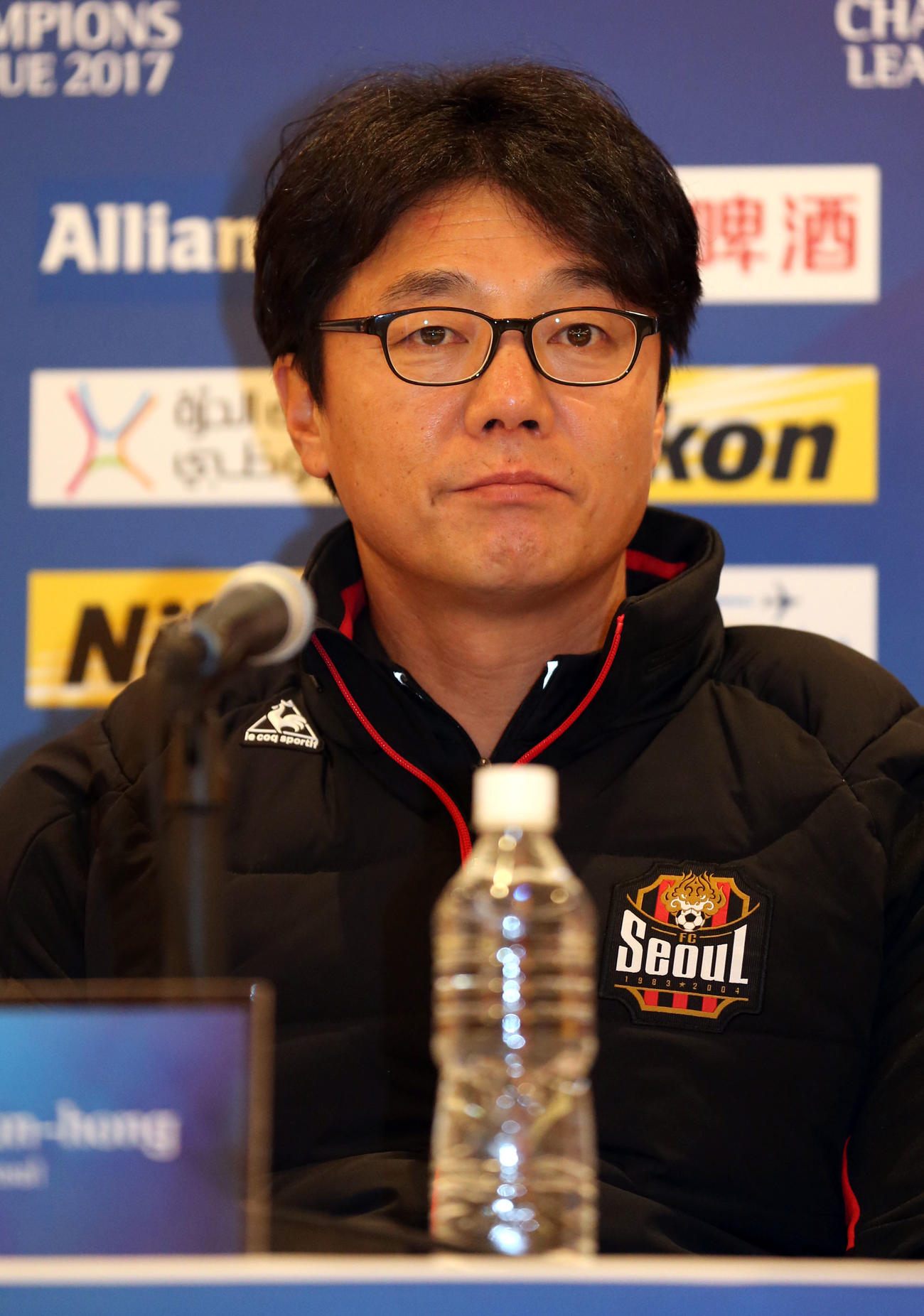 FCソウル監督時代の黄善洪氏（17年2月）