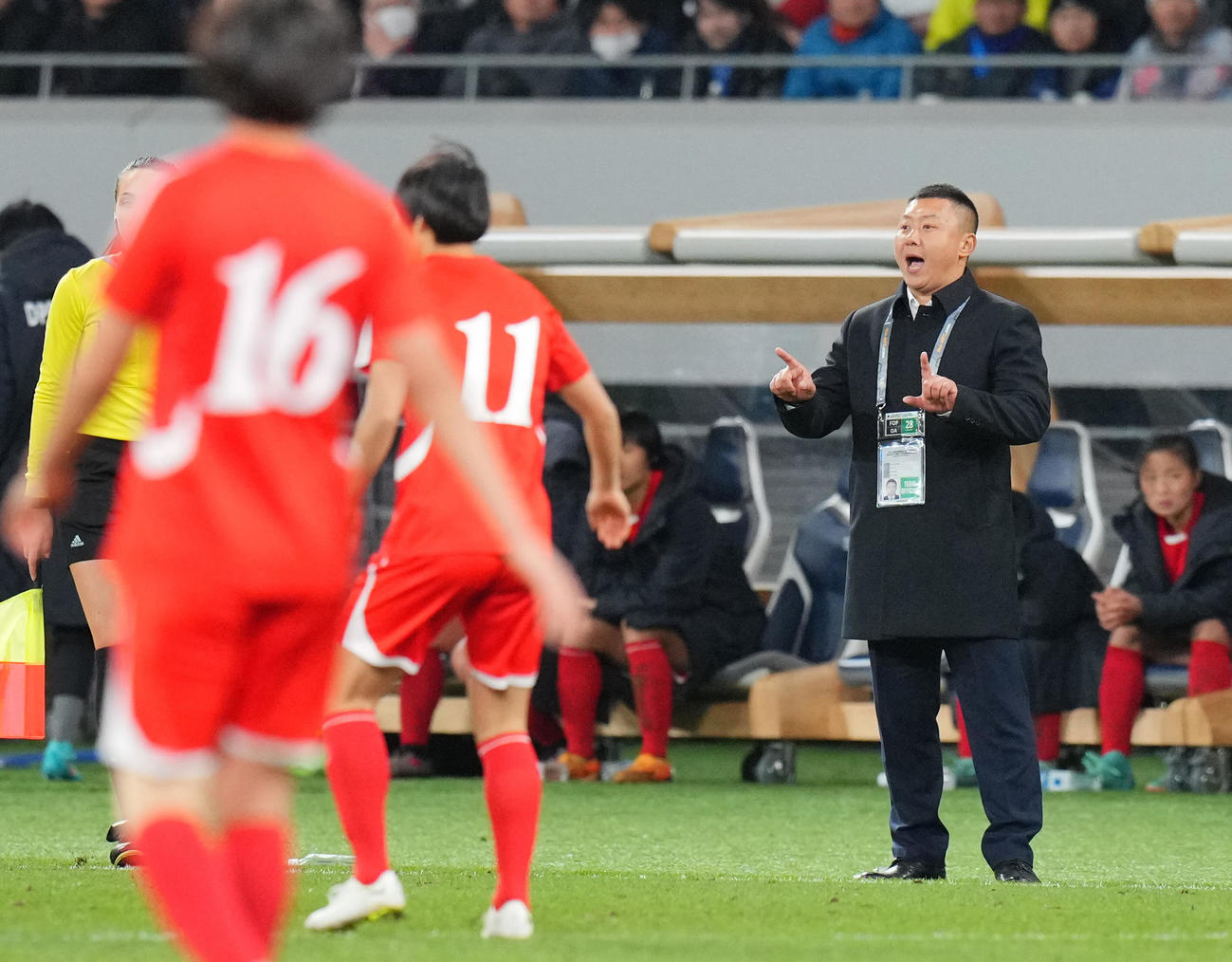 日本対北朝鮮　北朝鮮のリ監督（撮影・垰建太）