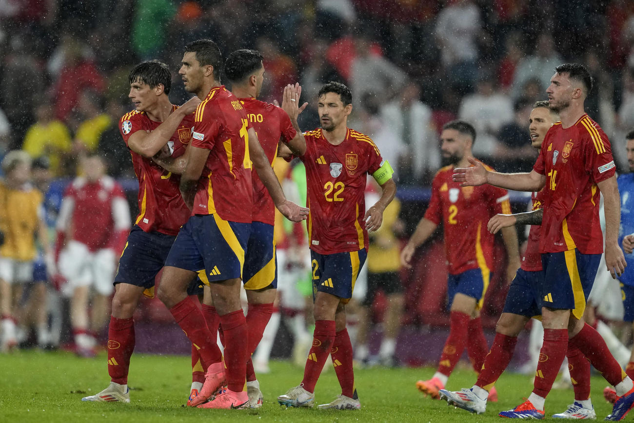 ジョージアに勝利したスペイン代表（AP）