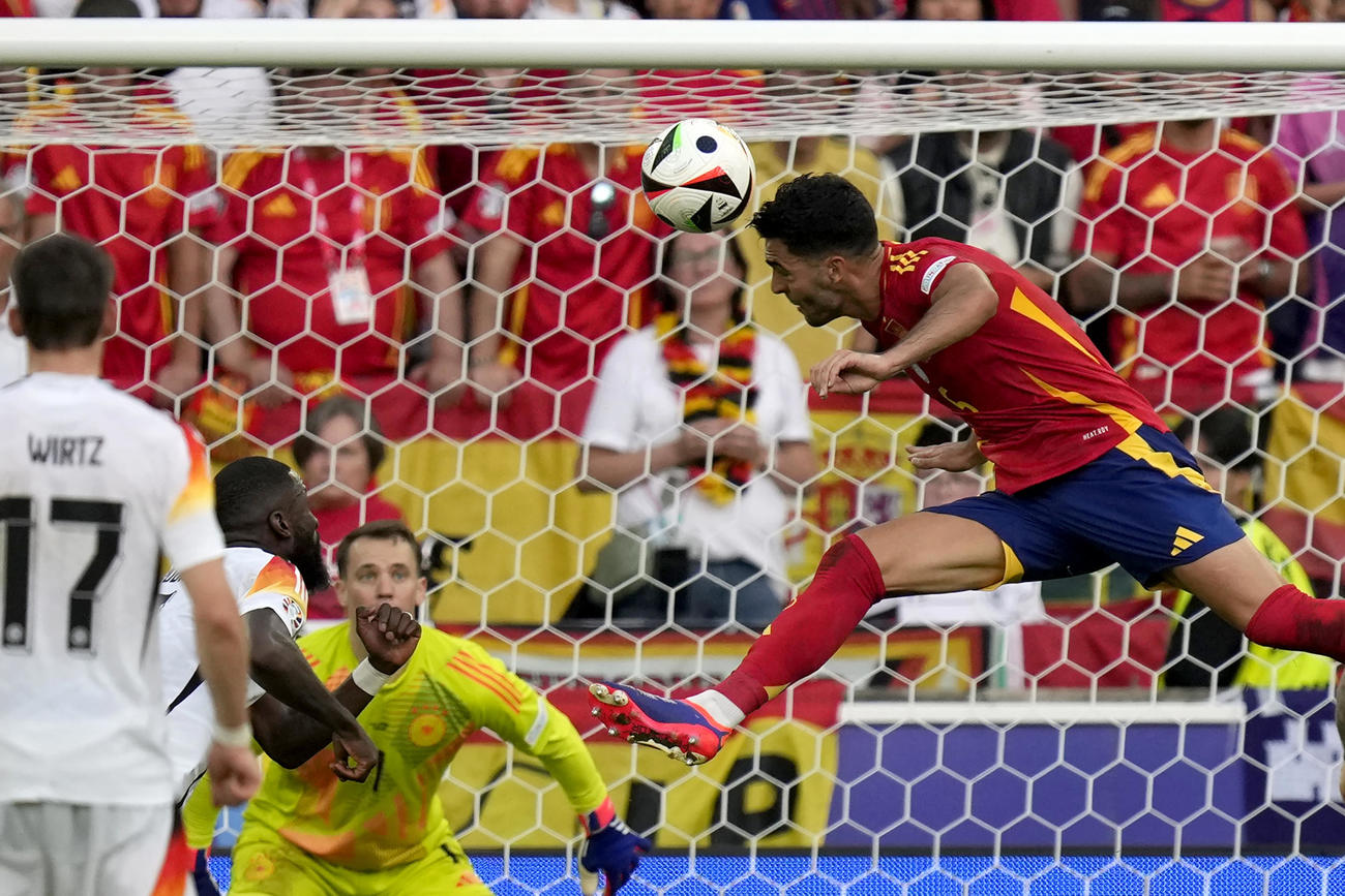 決勝ゴールを決めたスペイン・メリーノ（AP）