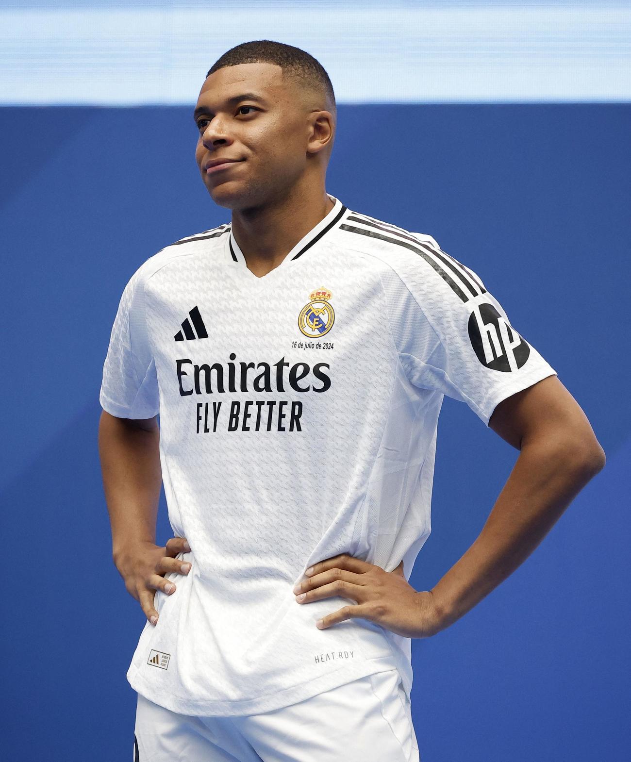 レアル・マドリード入団式に出席した、キリアン・エムバペ（ロイター）