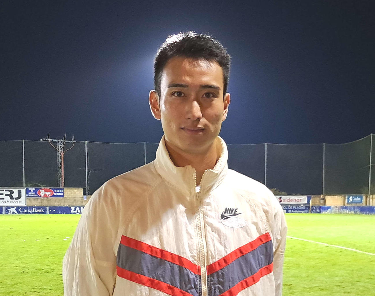 中井卓大