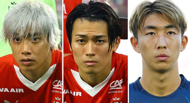 左からFW伊東純也、FW中村敬斗、DF関根大輝