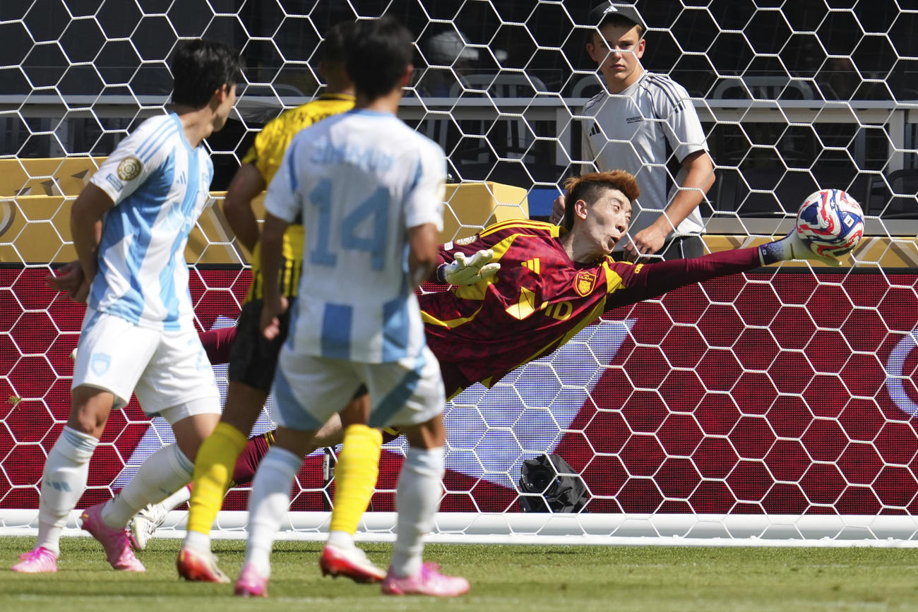 ドルトムント戦で好セーブを連発した蔚山GK趙賢祐（AP）