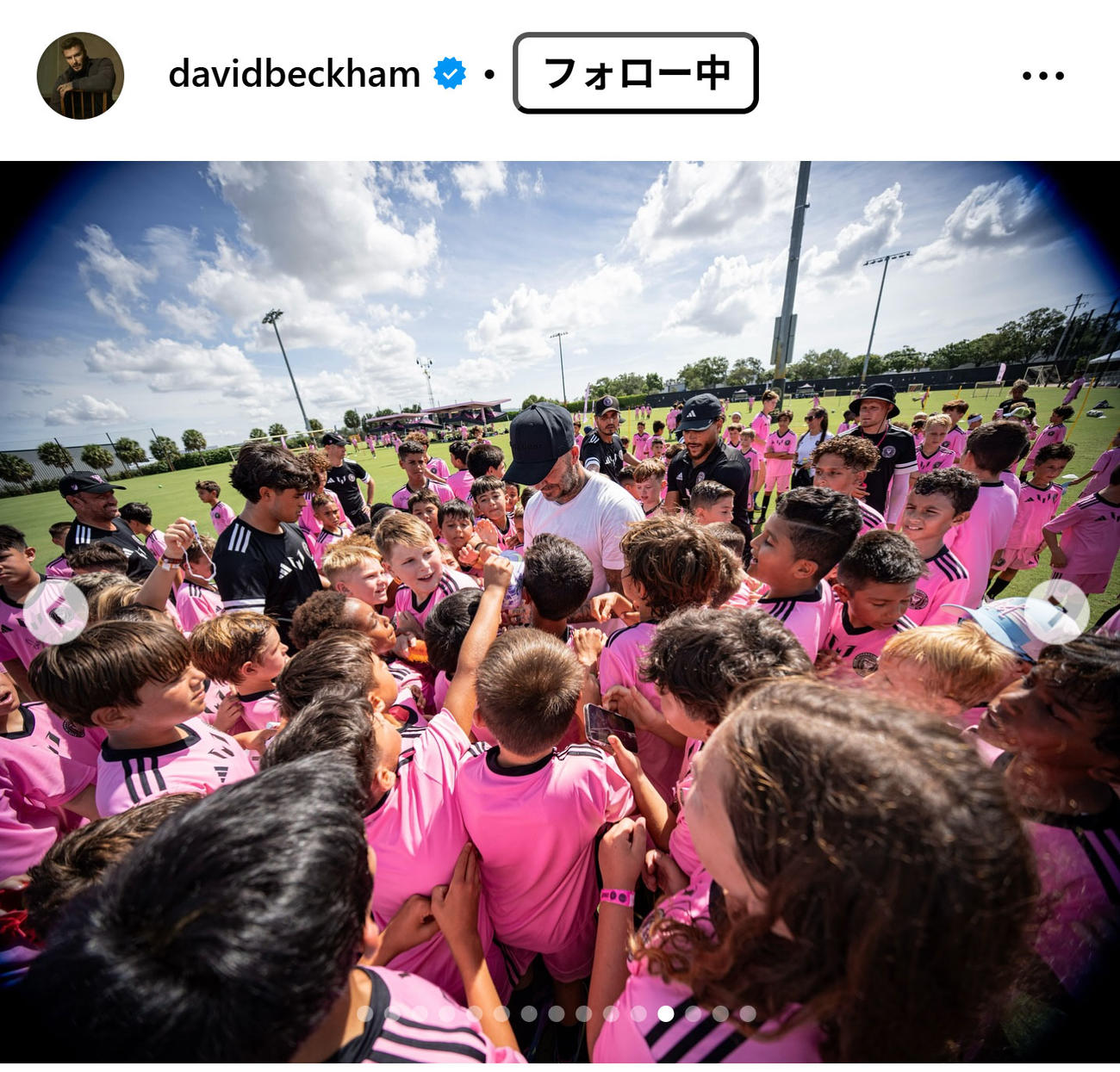ベッカム氏のインスタグラムから