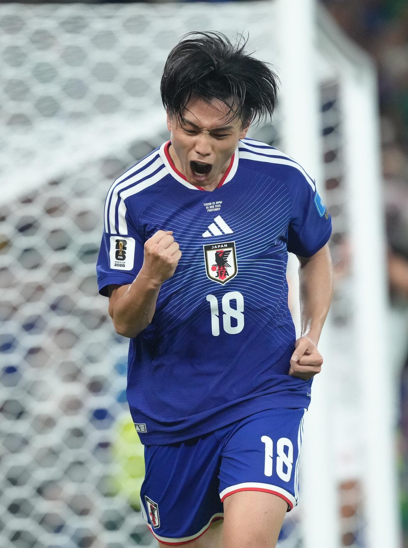 26年6月20日　W杯チュニジア戦、4点目となるゴールを決め雄たけびを上げる上田綺世