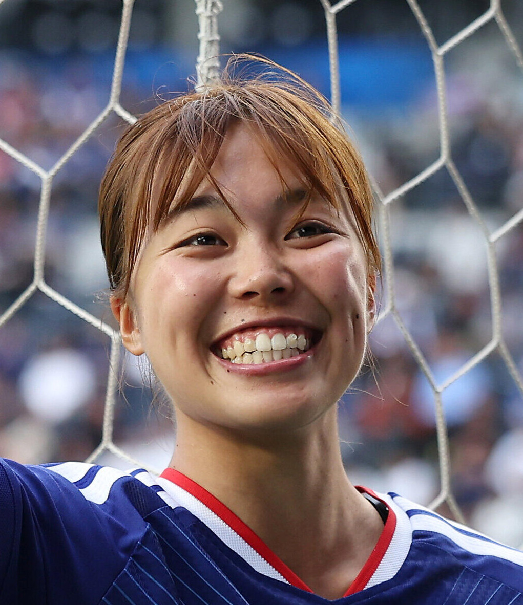 谷川萌々子（2026年6月撮影）