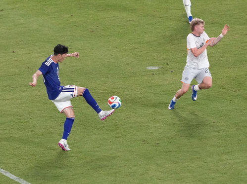 日本代表】冨安健洋が“限定”背番号「15」で先発…W杯では「22」着用も