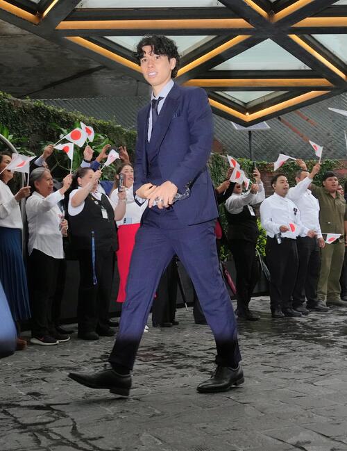 事前合宿地メキシコ・モンテレイの宿舎に到着した田中碧（撮影・足立雅史）