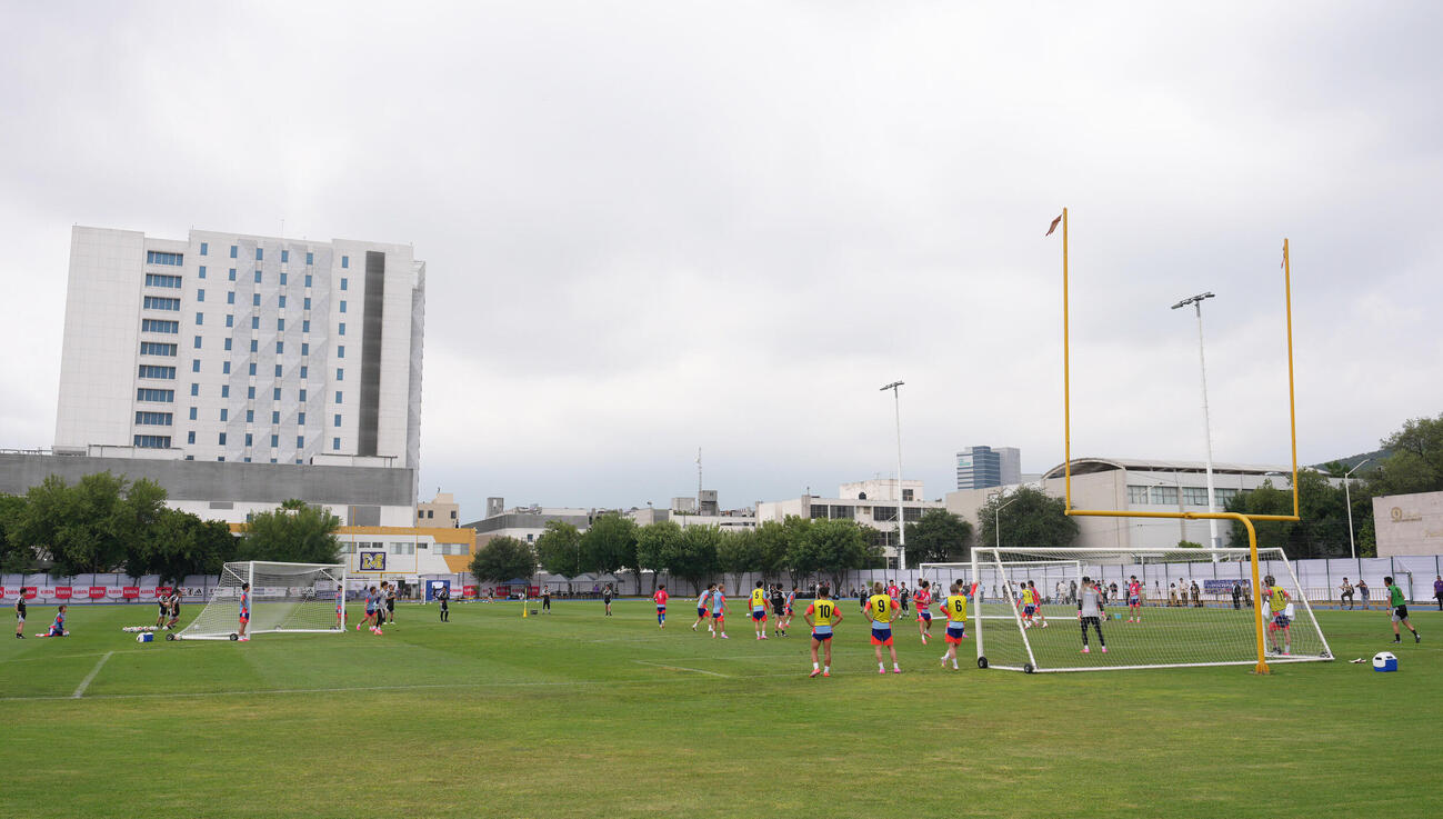 サッカー日本代表W杯北中米大会事前合宿　日本代表の練習場（撮影・足立雅史）