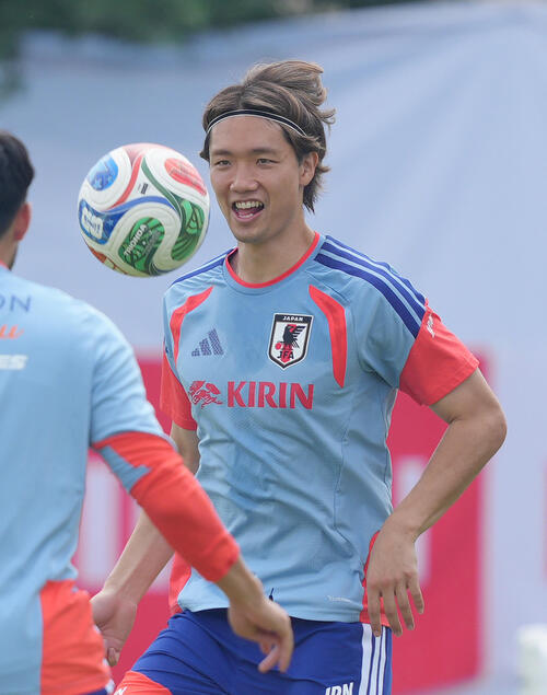 サッカー日本代表W杯北中米大会事前合宿　練習に臨む板倉滉（撮影・足立雅史）