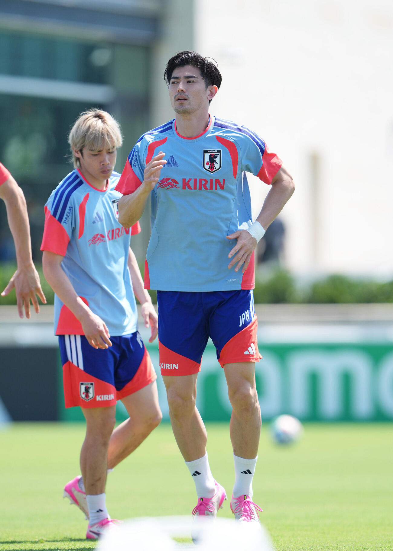 サッカー日本代表W杯北中米大会ベースキャンプ　体を動かす谷口彰悟（撮影・足立雅史）＝2026年6月10日（現地時間）