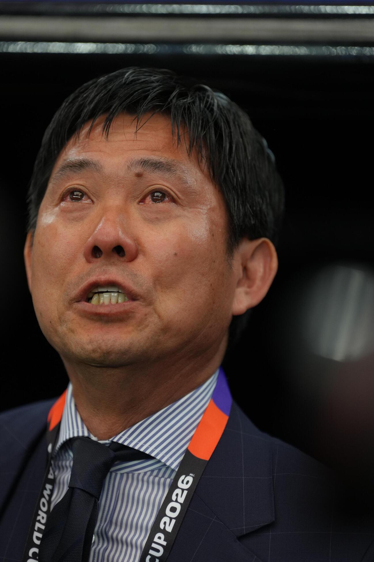 W杯北中米大会　1次リーグ　第1戦　日本対オランダ　試合前、目に涙を浮かべながら、君が代斉唱する森保一監督（撮影・足立雅史）＝2026年6月14日