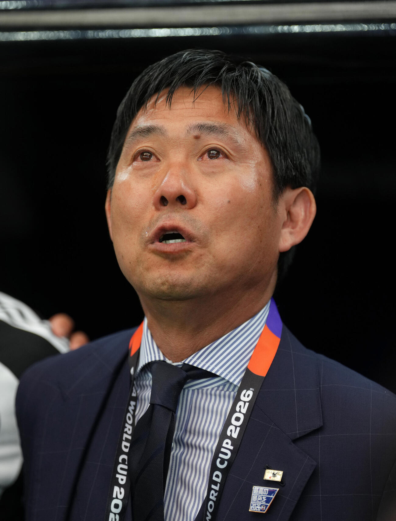 14日オランダ戦　試合前、君が代斉唱で涙を流す森保一監督