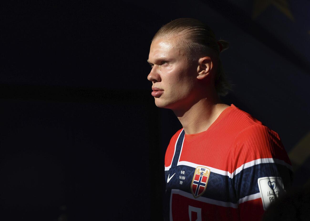 イラク戦に臨むノルウェーのハーランド（FIFA提供・ゲッティ＝共同）