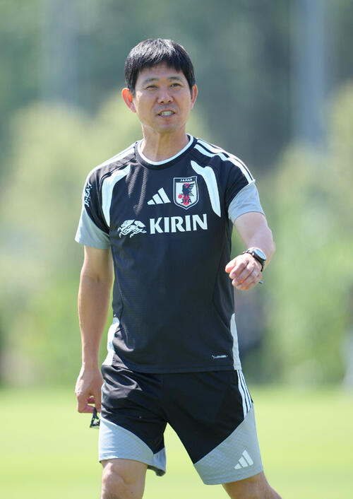 森保監督JK？」「うますぎでしょ」日本代表指揮官の“ある技術”に反響