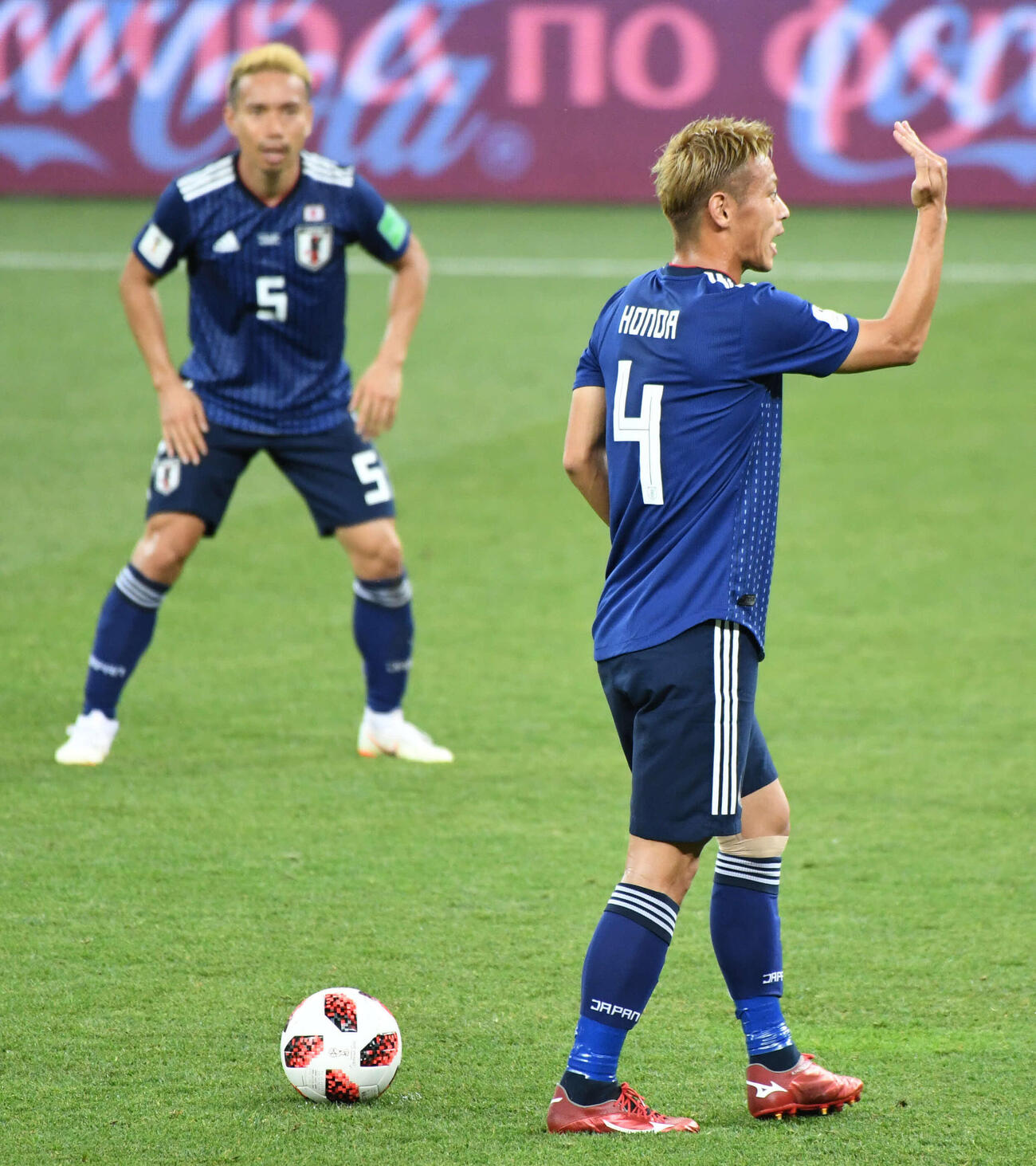2018年W杯ロシア大会、本田圭佑と長友佑都