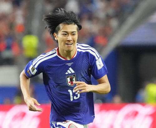 日本代表“完売続出”白ユニ、W杯初お披露目へ…決勝T1回戦ブラジル戦で