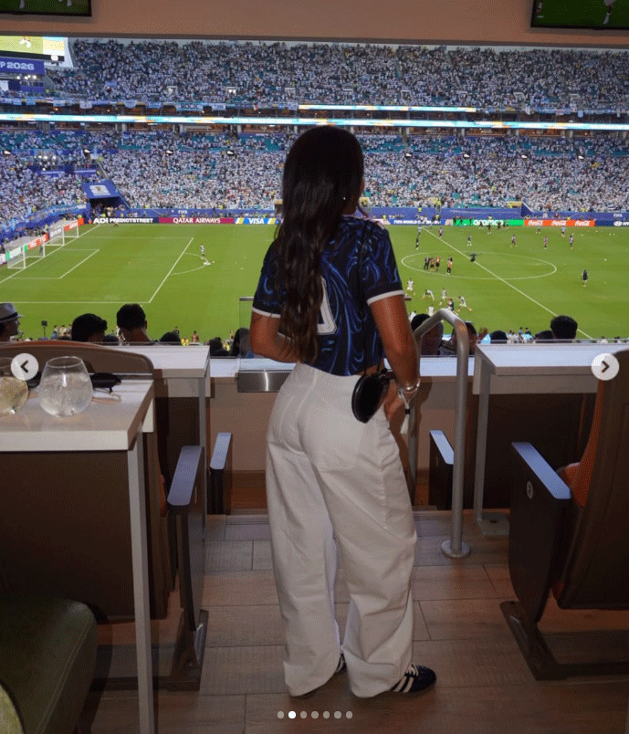 メッシの妻アントネラ・ロクソさんのインスタグラムから