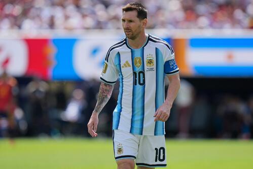 スペイン－アルゼンチン　プレーする、アルゼンチンのメッシ（AP）