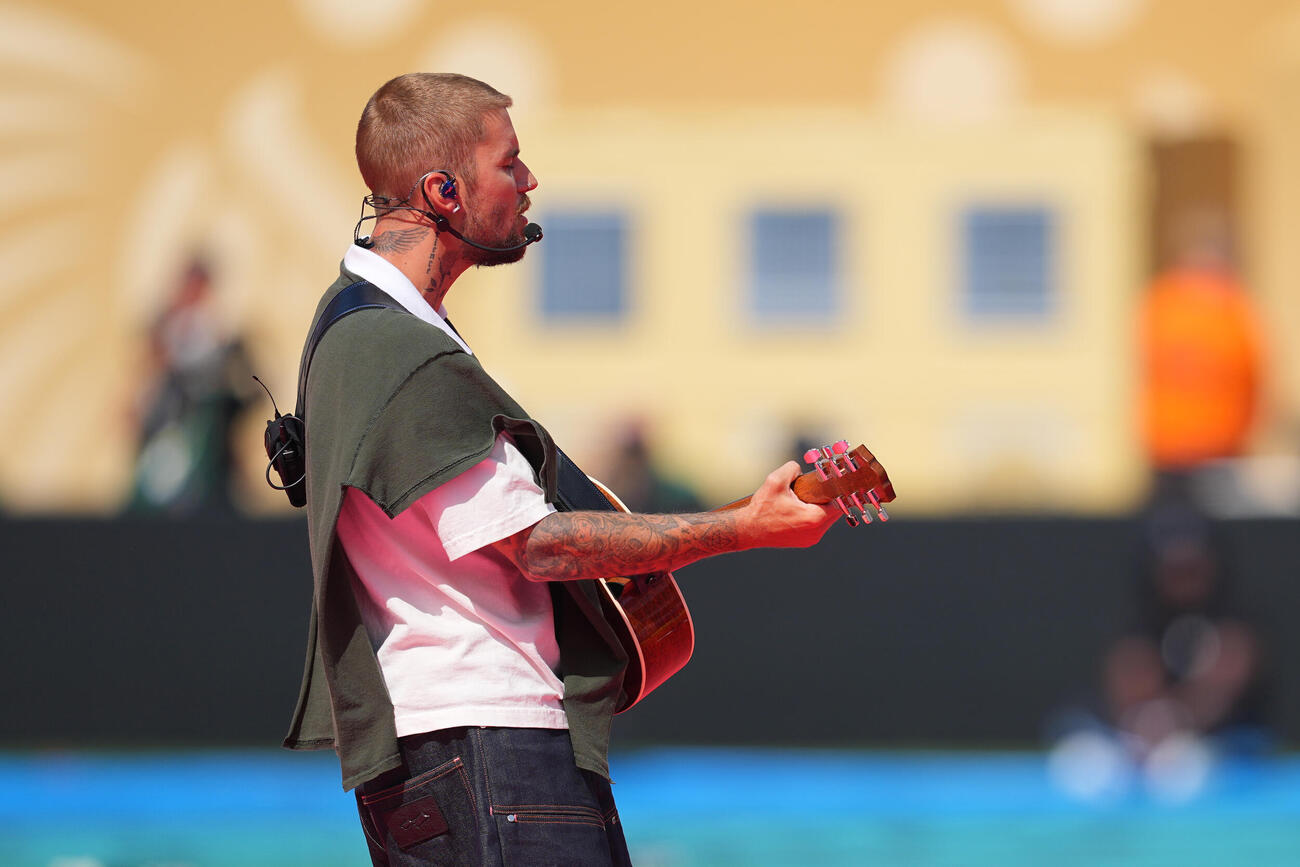 スペイン－アルゼンチン　ハーフタイムショーに登場したジャスティン・ビーバー（AP）
