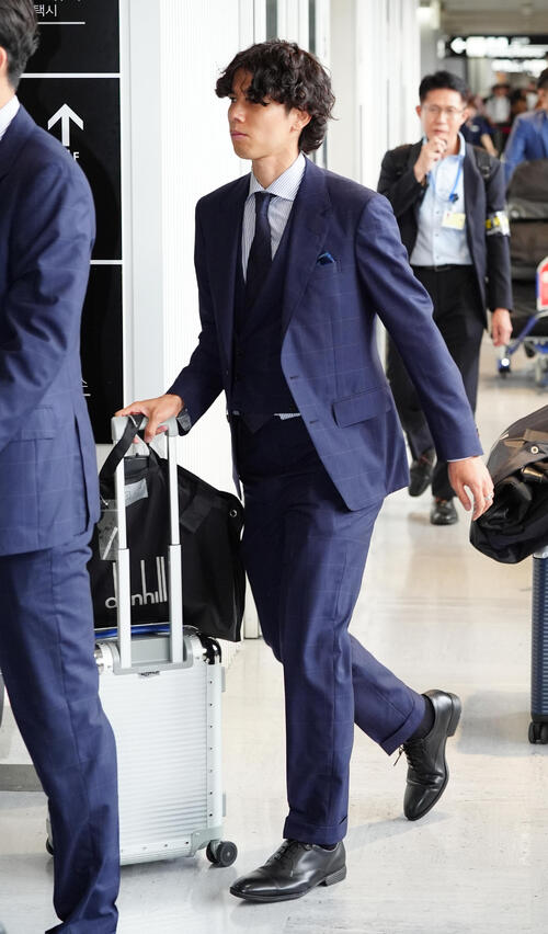 米国から帰国した田中碧（撮影・鈴木みどり）