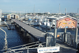 横浜ベイサイドマリーナ