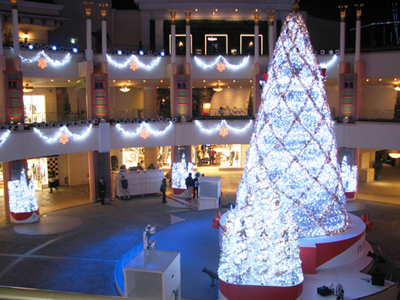 イクスピアリ　クリスマスツリー