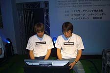 ����������