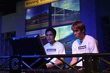 �|�{�����ĎR