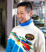 最高複勝率機に笑顔を見せる飯島昌弘(撮影・窪寺伸行)