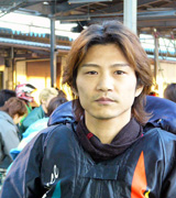 競り勝ち何とか優出した浜野谷憲吾(撮影・窪寺伸行)