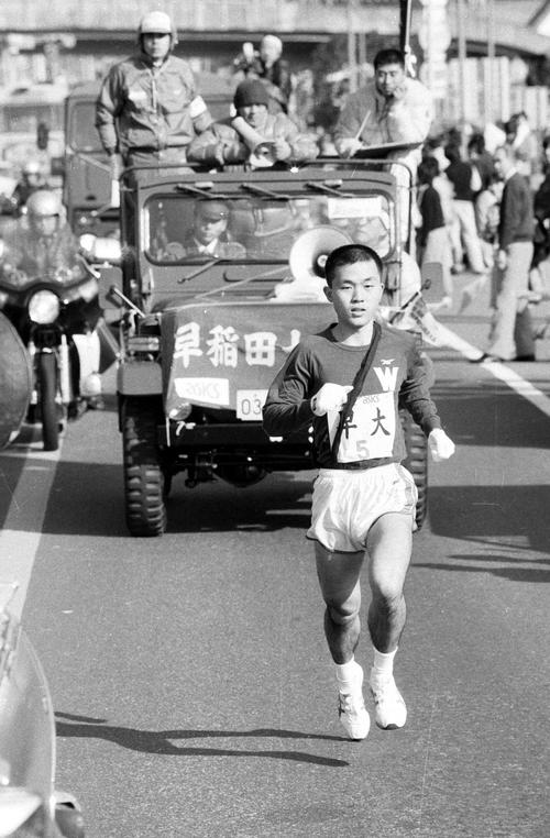 第６０回箱根駅伝　快走する早大・木下哲彦（１９８４年１月２日）
