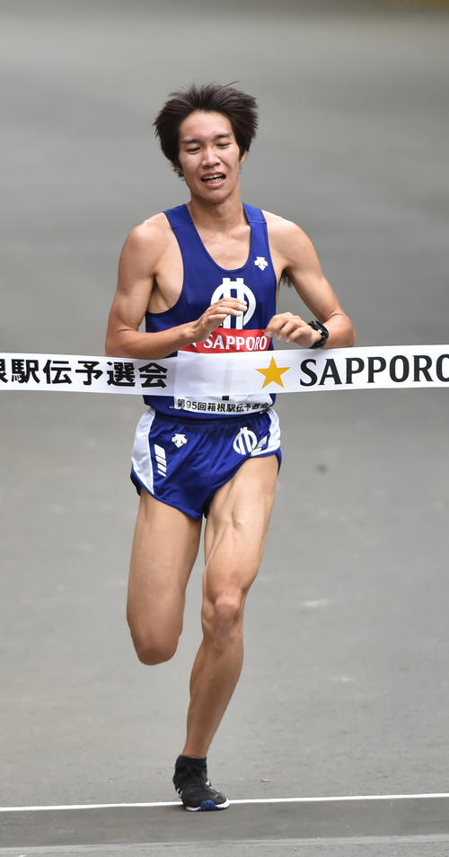 箱根駅伝予選会で日本人1位でゴールした順天堂大・塩尻和也（（撮影・柴田隆二）