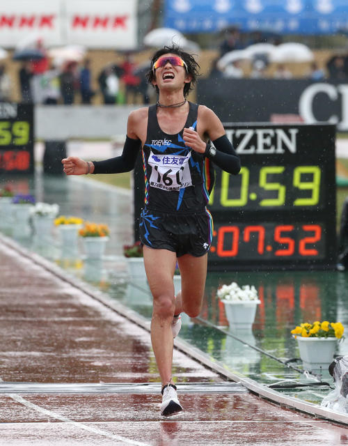日本人2位でゴールした河合代二がMGC出場権を獲得した(撮影・白石智彦)