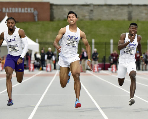 陸上の米大学南東地区選手権男子100メートルで9秒99をマークしたサニブラウン（共同）