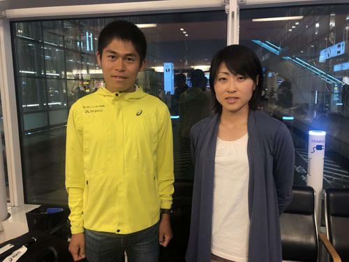 川内優輝と水口侑子さん（2019年5月8日撮影）