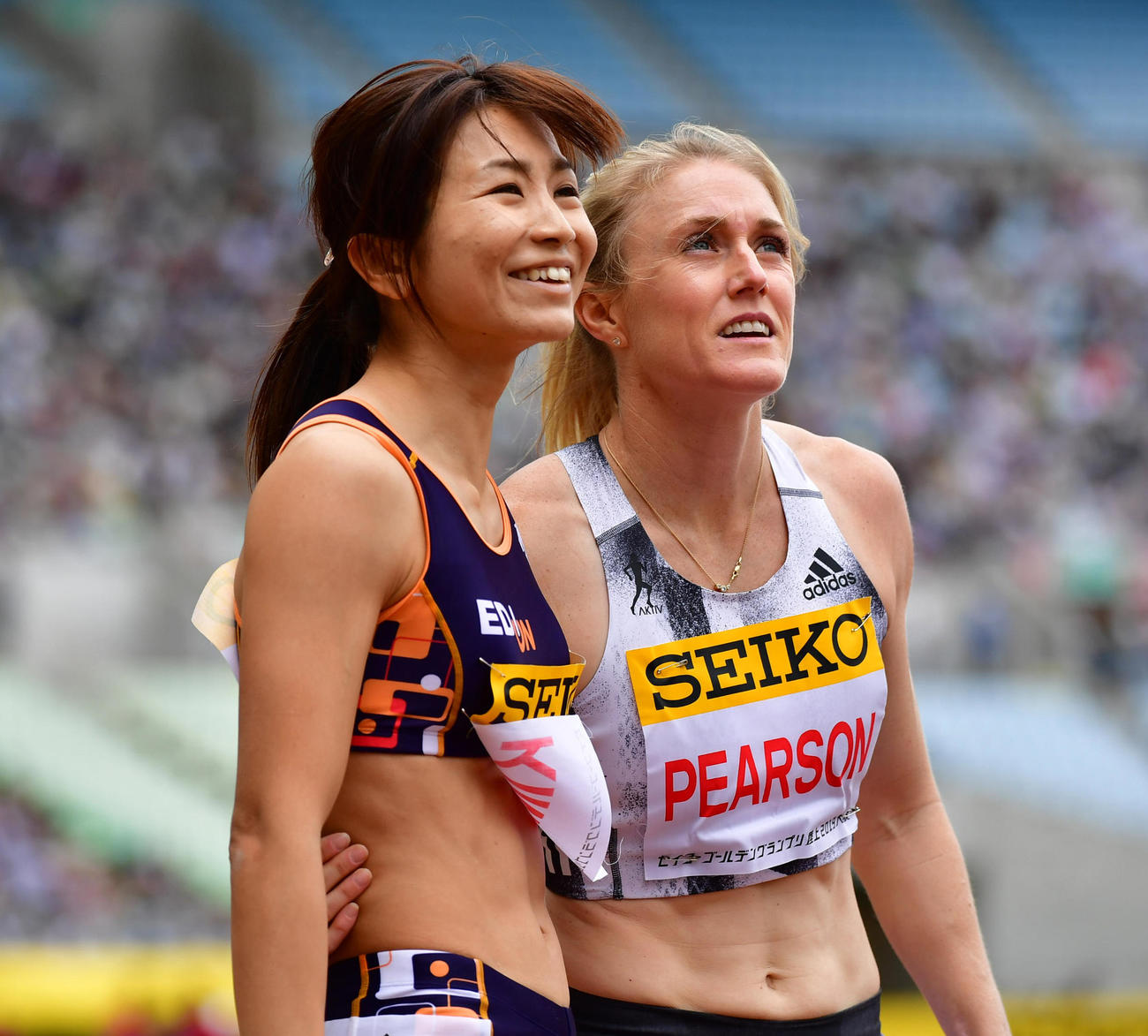 女子100メートル障害　13秒11で日本人最上位の6位となる木村文子（左）（撮影・清水貴仁）