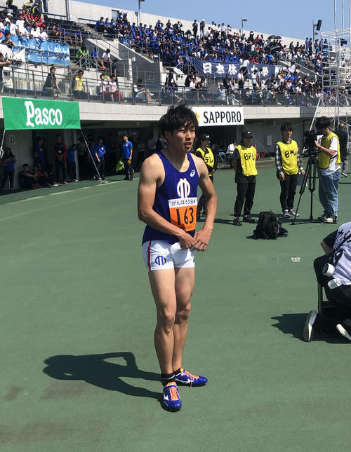 男子110メートル障害予選1組を1着で通過した泉谷（撮影・上田悠太）