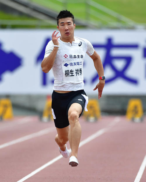 布勢スプリント　GP男子100メートル予選1組　10秒04の大会新記録で予選全体1位となる桐生祥秀（撮影・清水貴仁）