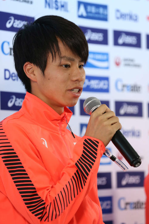 男子20キロ競歩の前日会見に臨んだ池田（撮影・河野匠）