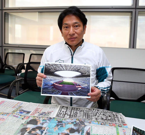 新国立競技場を箱根駅伝のゴールにする希望を口にした青学大・原晋監督（撮影・大野祥一）