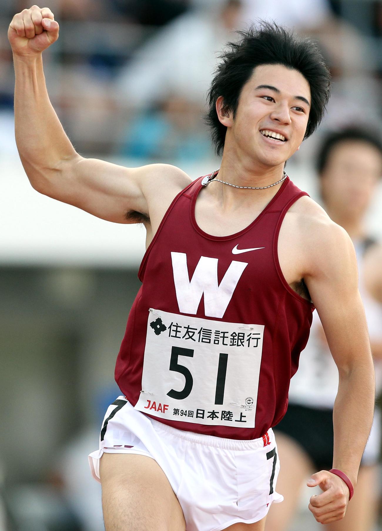 日本選手権男子100メートル決勝、優勝する江里口匡史氏（2010年6月6日撮影）
