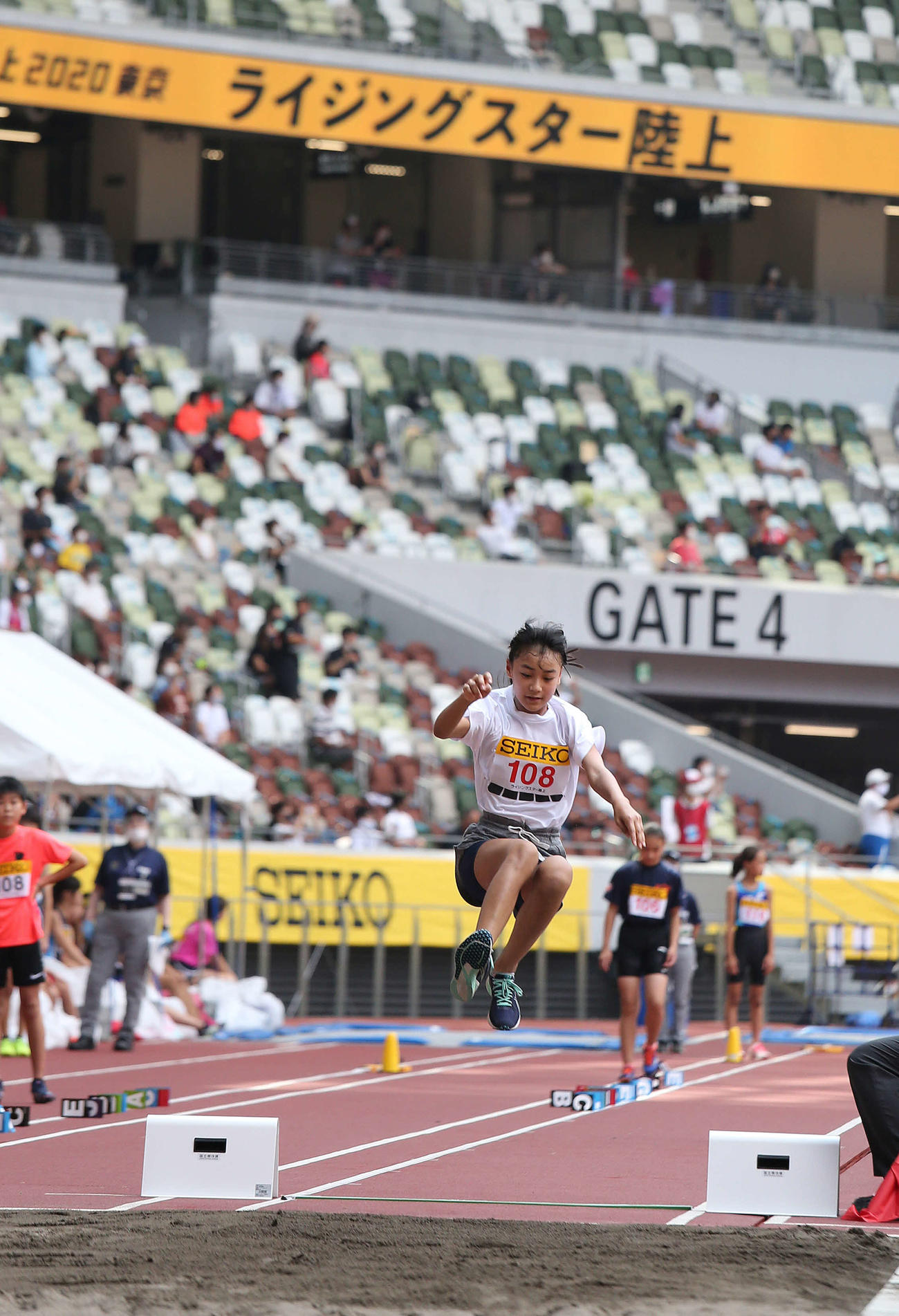 国立競技場で初の陸上大会となるライジングスター陸上が行われた（撮影・河野匠）