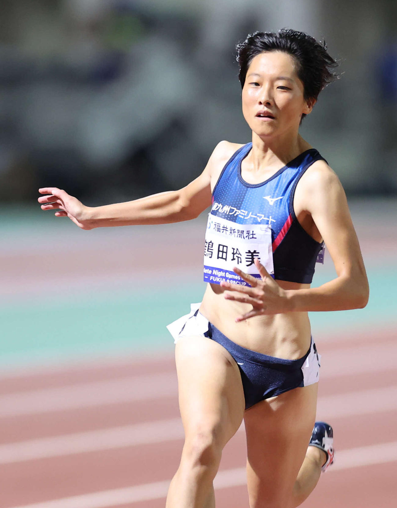 鶴田玲美（20年8月29日撮影）