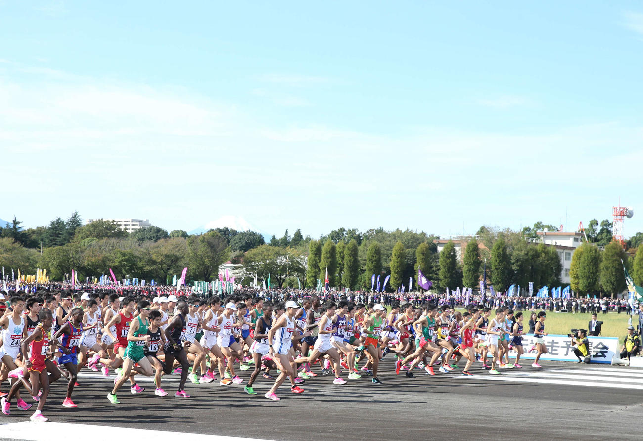 第96回箱根駅伝予選会　いっせいにスタートする選手たち（2019年10月26日）