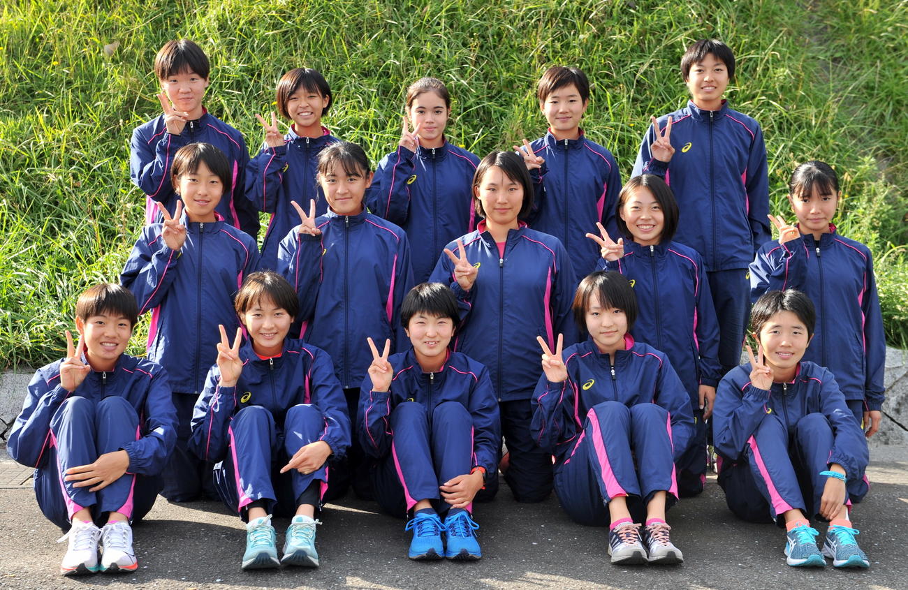 女子の青森山田は昨年の全国5位に続く2年連続入賞を目指す