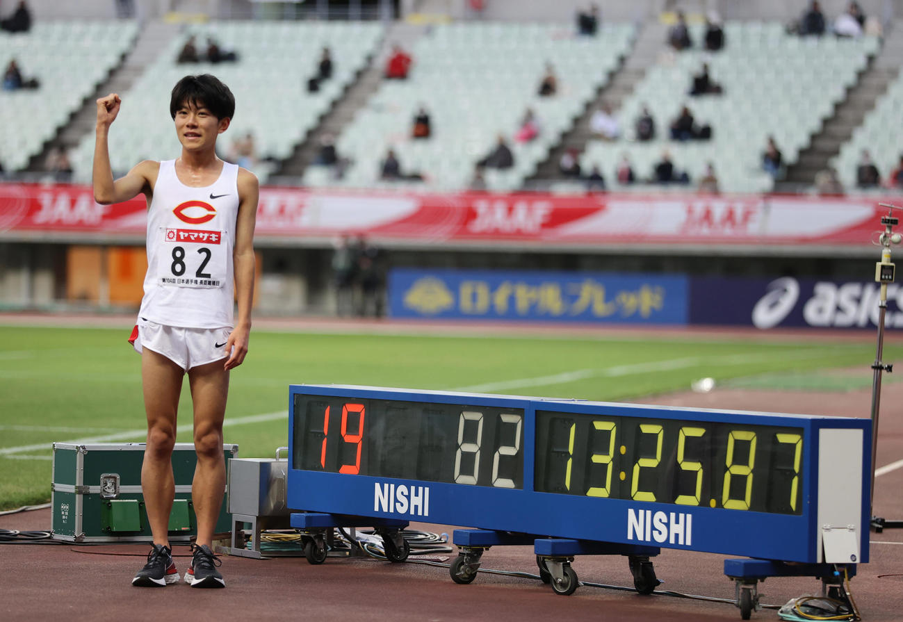 12月4日、男子5000メートルのU20日本記録をマークした中大・吉居