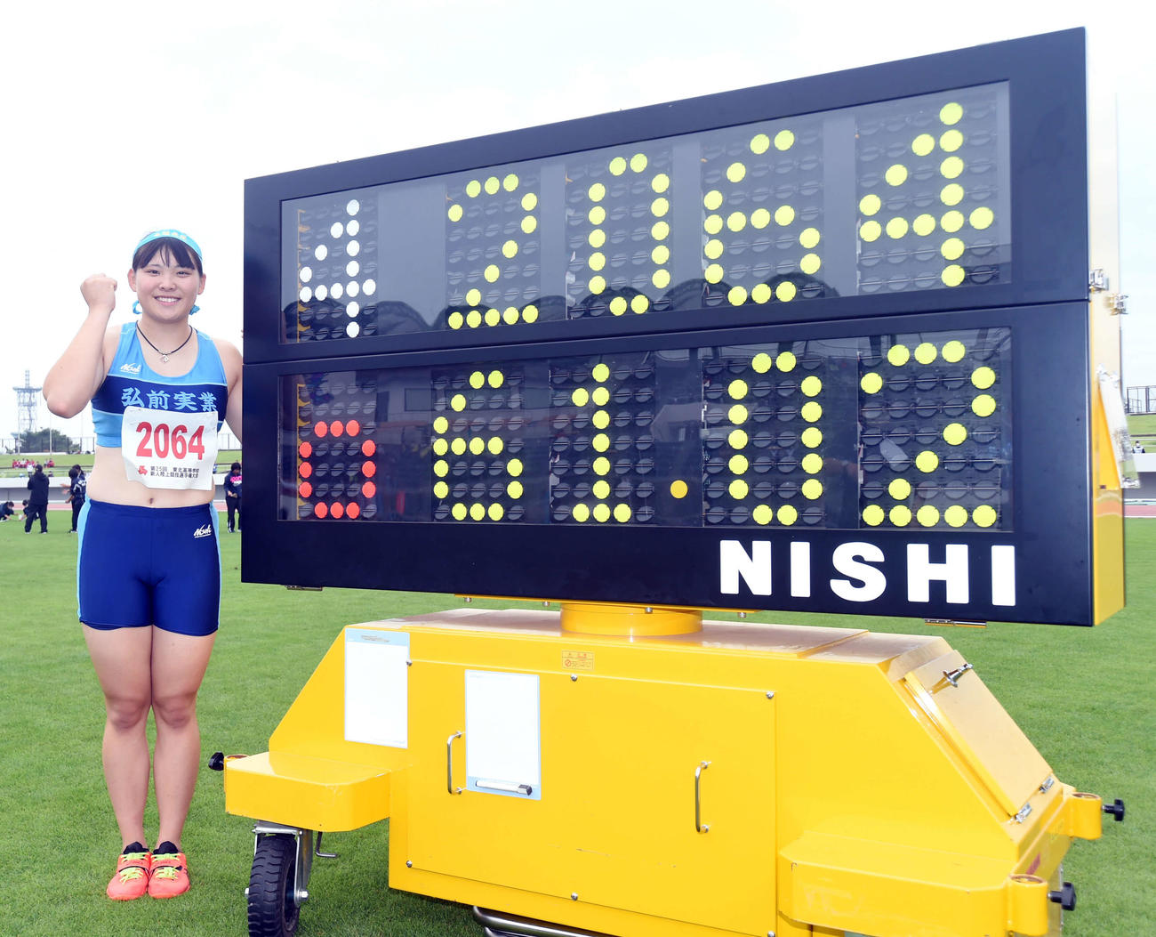 昨年10月4日、東北高校新人陸上のハンマー投げで高校女子初の60メートルスローを記録した弘前実・村上